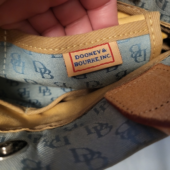 Dooney & Burke purse - Picture 5 of 5